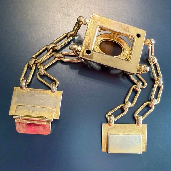 Unsigned Vintage Gold Chain Link Carnelian Stone Bracelet - Picture 5 of 7